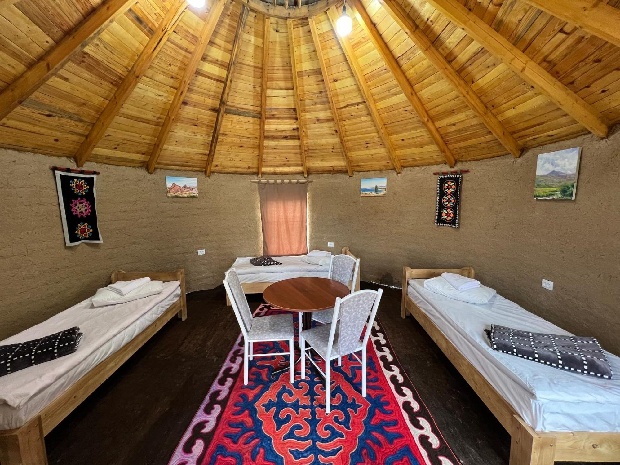 Bokonbayevo Bosogo Yurt Camp酒店 外观 照片