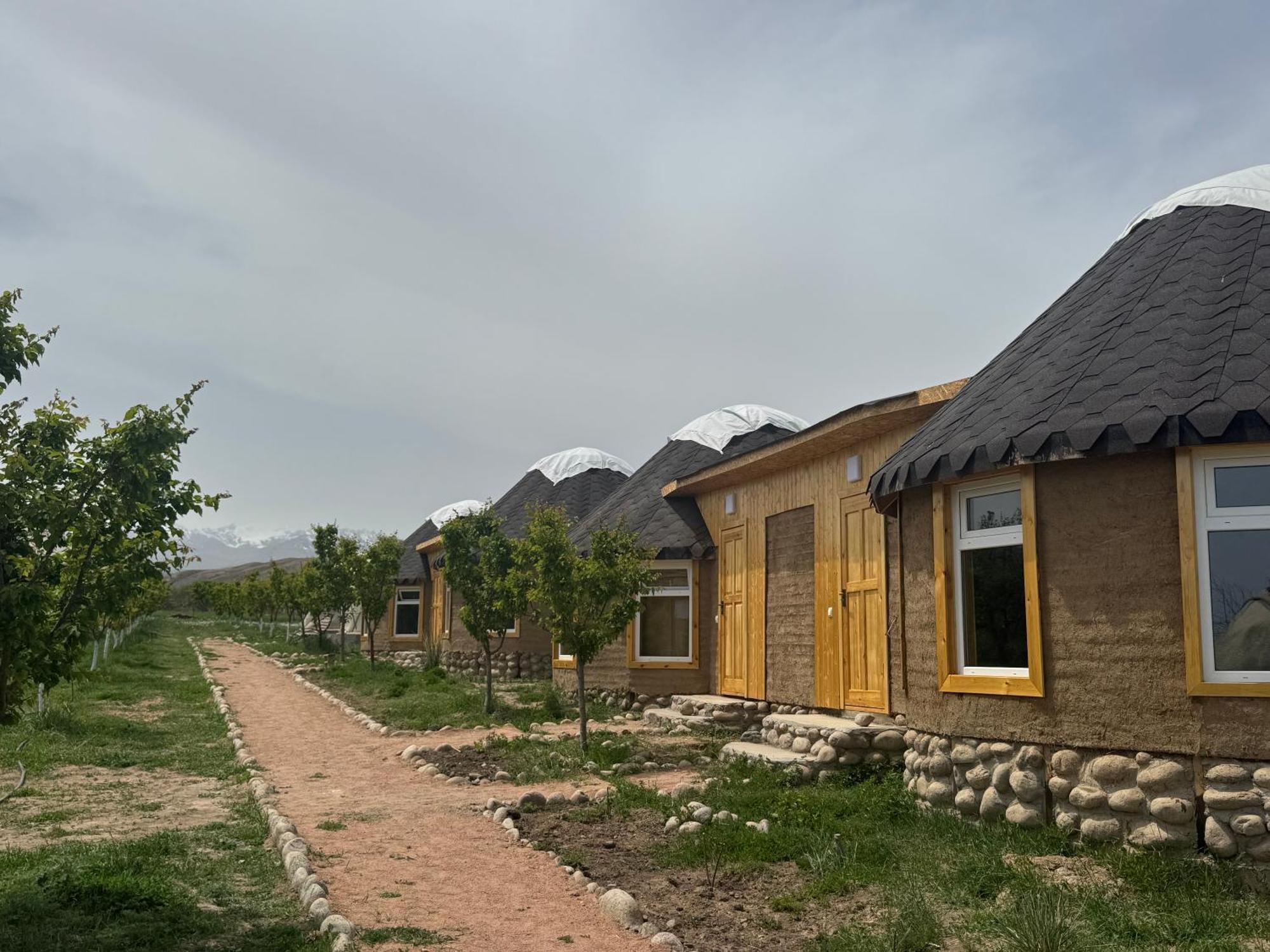 Bokonbayevo Bosogo Yurt Camp酒店 外观 照片