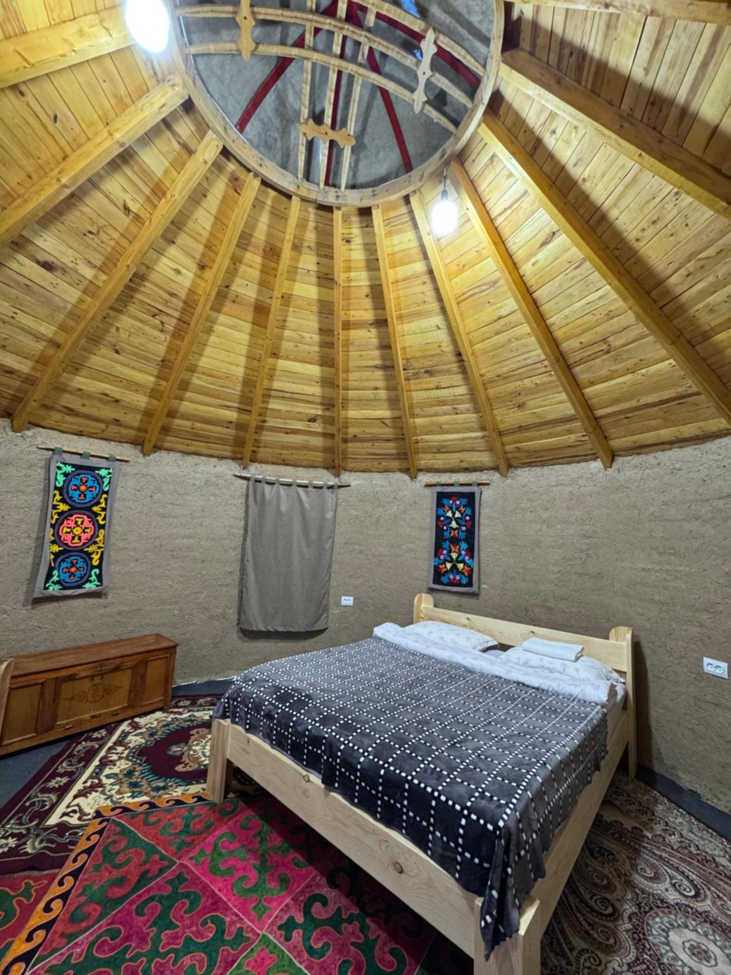 Bokonbayevo Bosogo Yurt Camp酒店 外观 照片